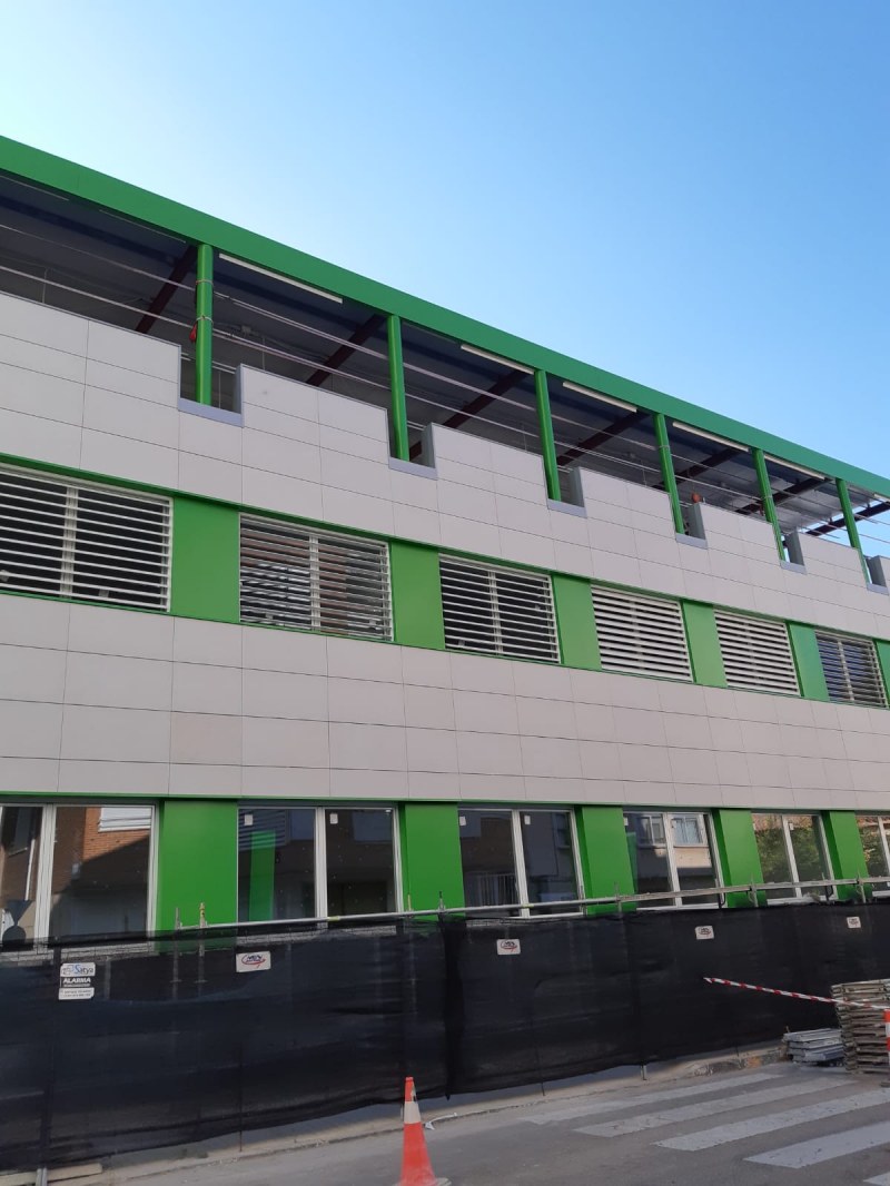 Finalización de los trabajos de cubiertas y fachadas del colegio Atades